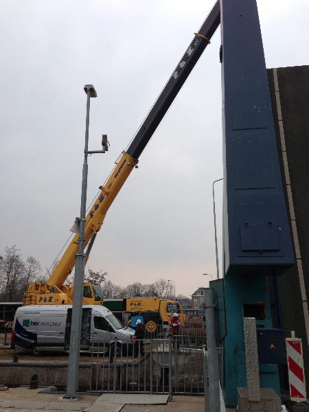 Kraan bij Sluiscomplex Doesburg